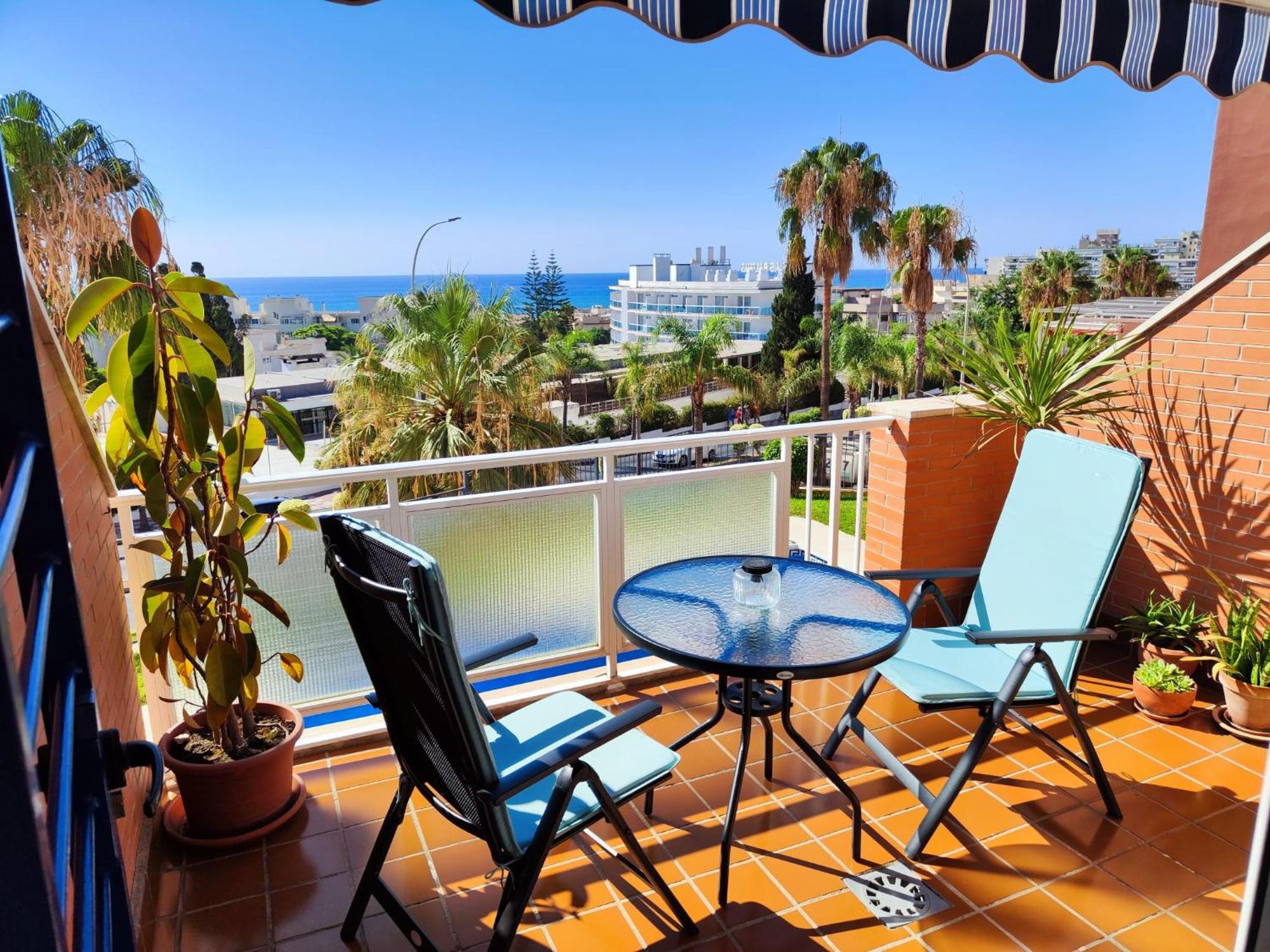 Vista Azul Torremolinos - Carihuela Lägenhet Rum bild